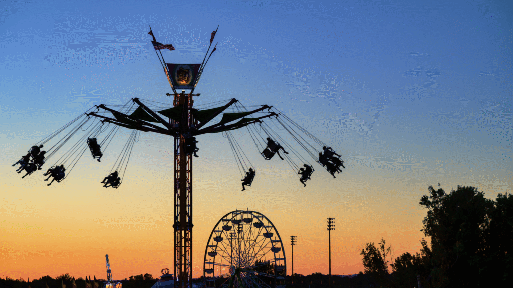 How Ten Apogees Brought Park-Wide Connectivity to a Modern Theme Park Theme park swing ride
